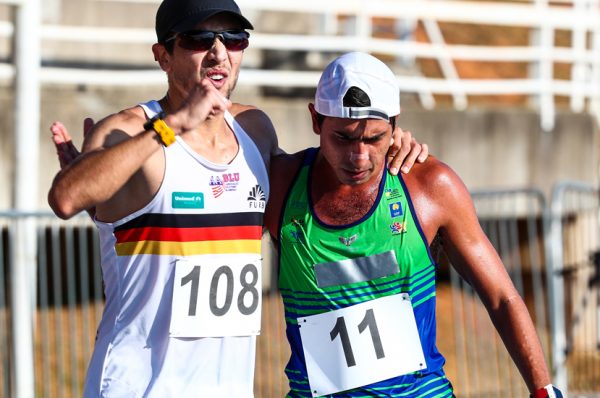 Caio Bonfim bate recorde em pista e ratifica índice olímpico na marcha atlética